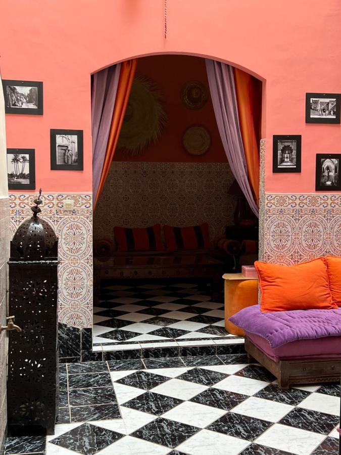 Jolie Maison/riad 6 Pers Dans Un Cadre Familial Marrakesh
